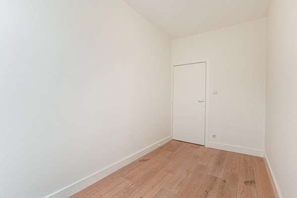 Medium property photo - Drebbelstraat 247, 2522 DB Den Haag
